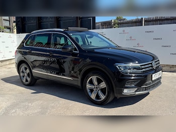 Used Volkswagen Tiguan 2017 for sale - 79201545: Photo