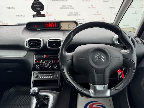 Used Citroen C3 Picasso 2014 for sale - 76284353: Photo 30