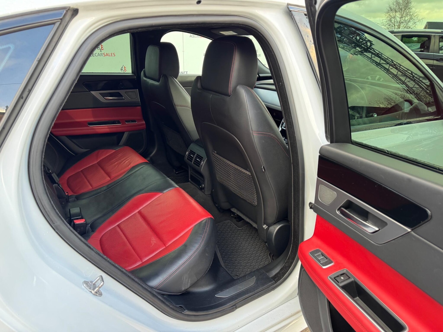 Used Jaguar XF 2017 for sale - 76925917: Photo 13