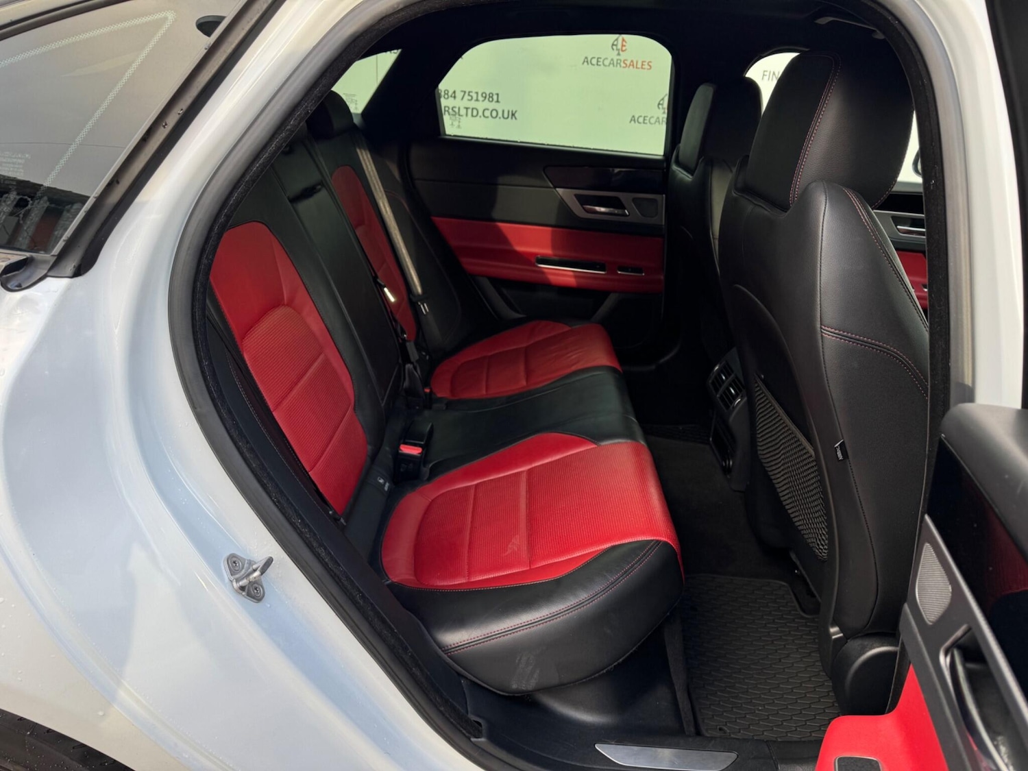 Used Jaguar XF 2017 for sale - 76925917: Photo 14