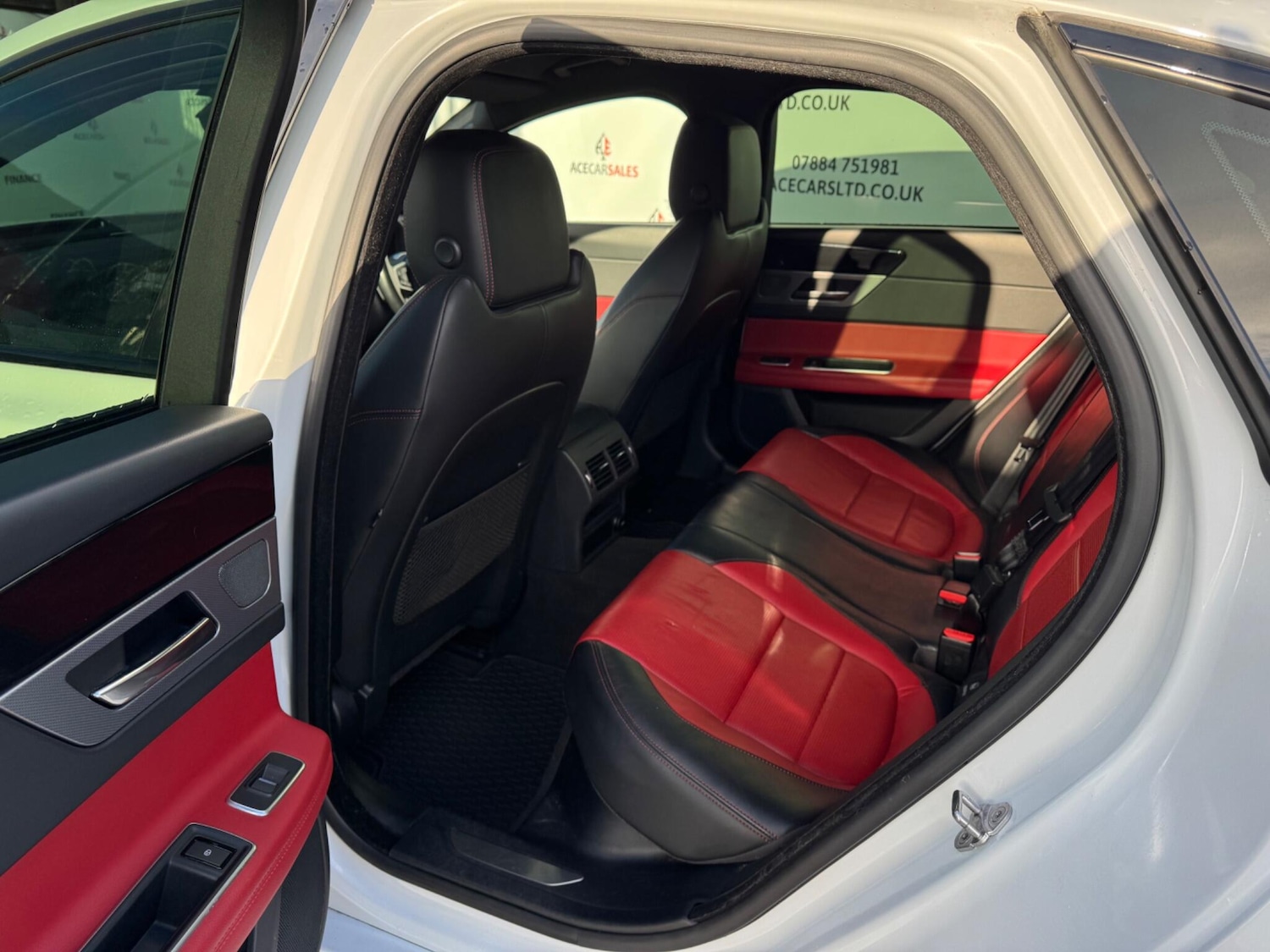 Used Jaguar XF 2017 for sale - 76925917: Photo 15