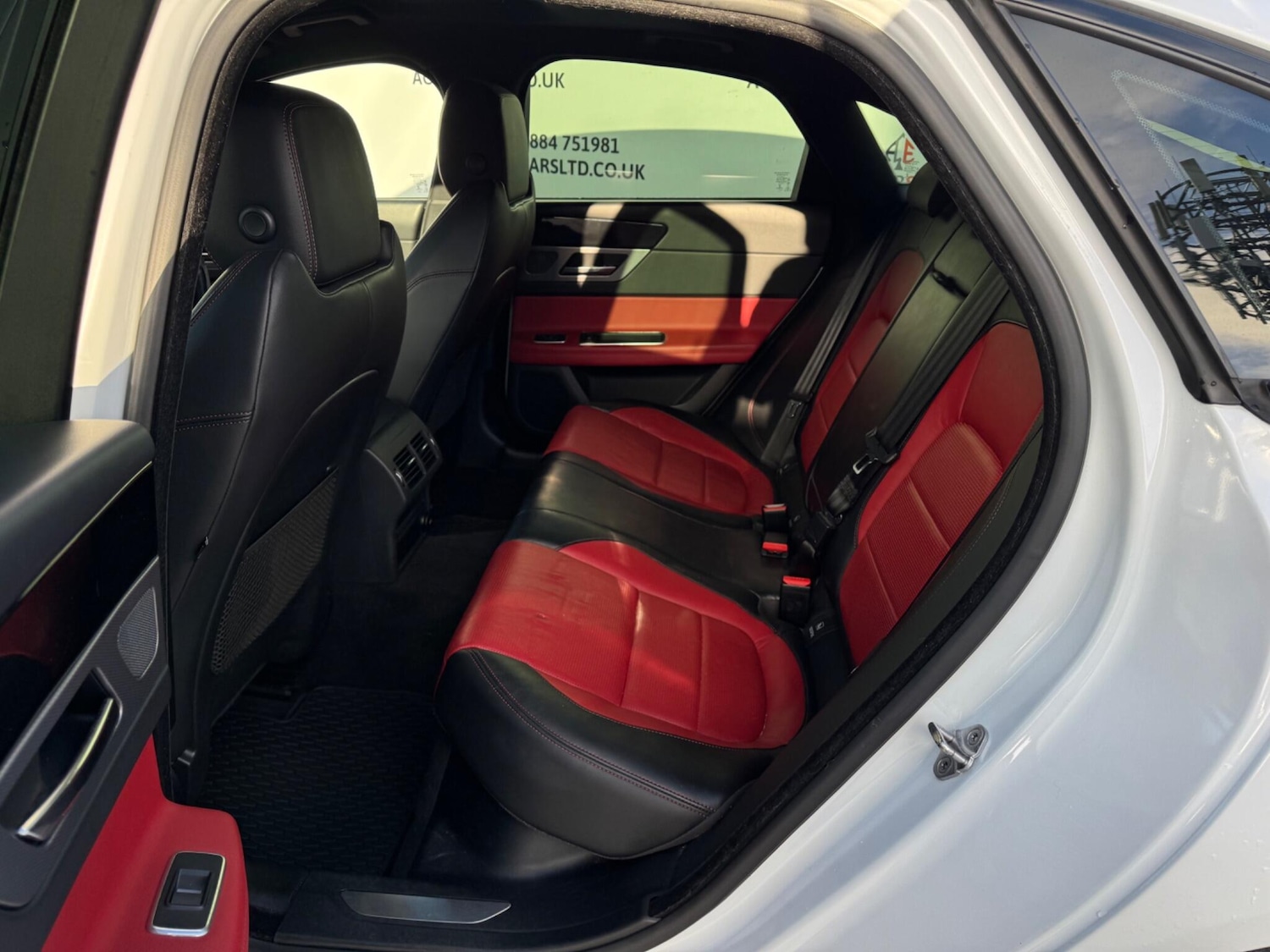 Used Jaguar XF 2017 for sale - 76925917: Photo 16