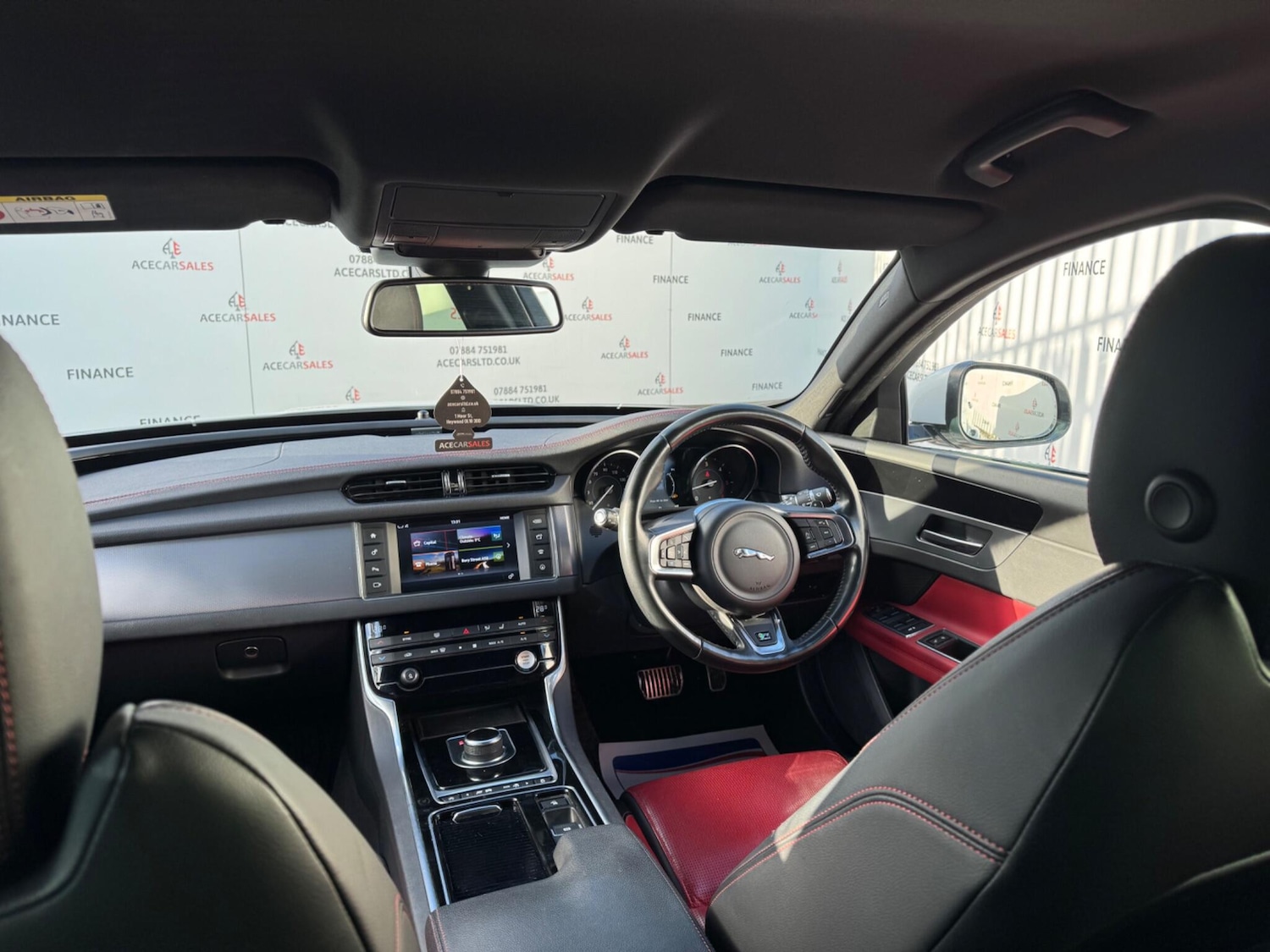 Used Jaguar XF 2017 for sale - 76925917: Photo 20