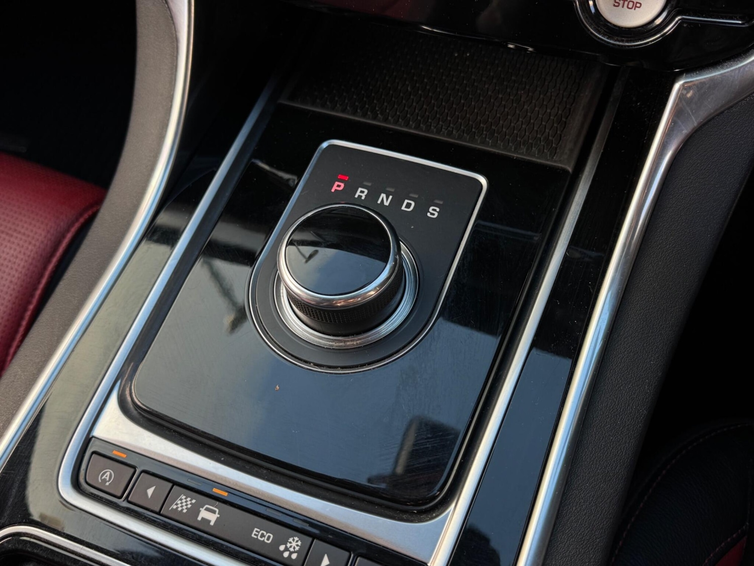 Used Jaguar XF 2017 for sale - 76925917: Photo 26