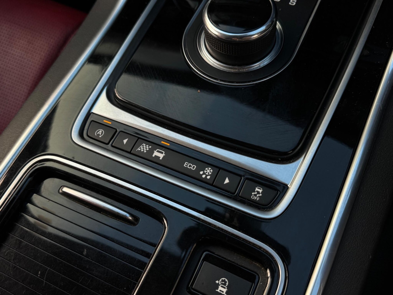 Used Jaguar XF 2017 for sale - 76925917: Photo 27