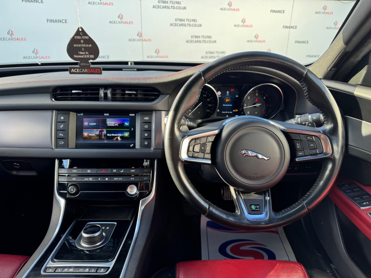 Used Jaguar XF 2017 for sale - 76925917: Photo 37