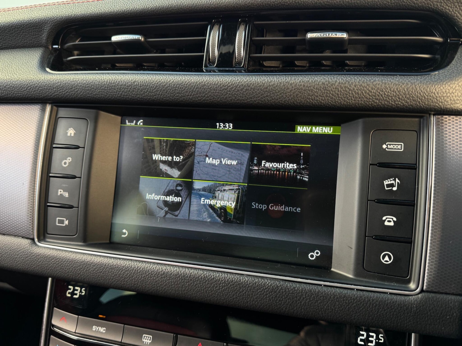 Used Jaguar XF 2017 for sale - 76925917: Photo 51