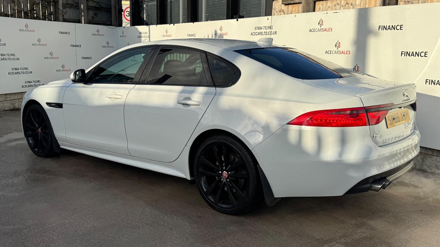 Used Jaguar XF 2017 for sale - 76925917: Photo 6