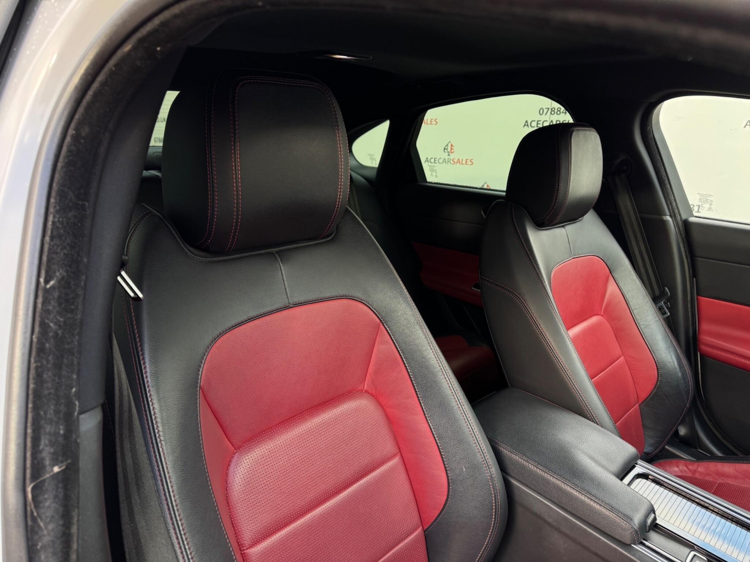 Used Jaguar XF 2017 for sale - 76925917: Photo 65