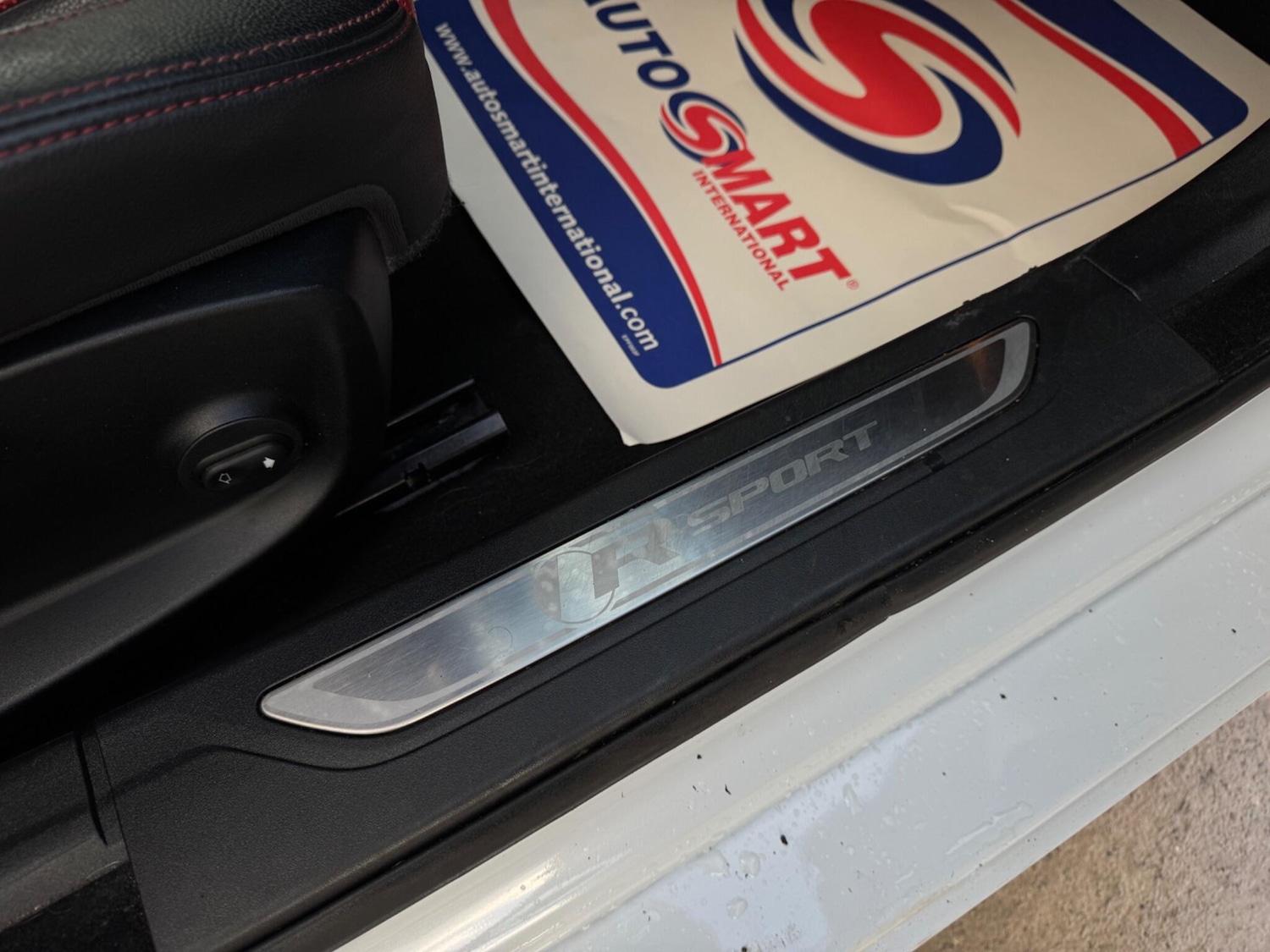 Used Jaguar XF 2017 for sale - 76925917: Photo 66