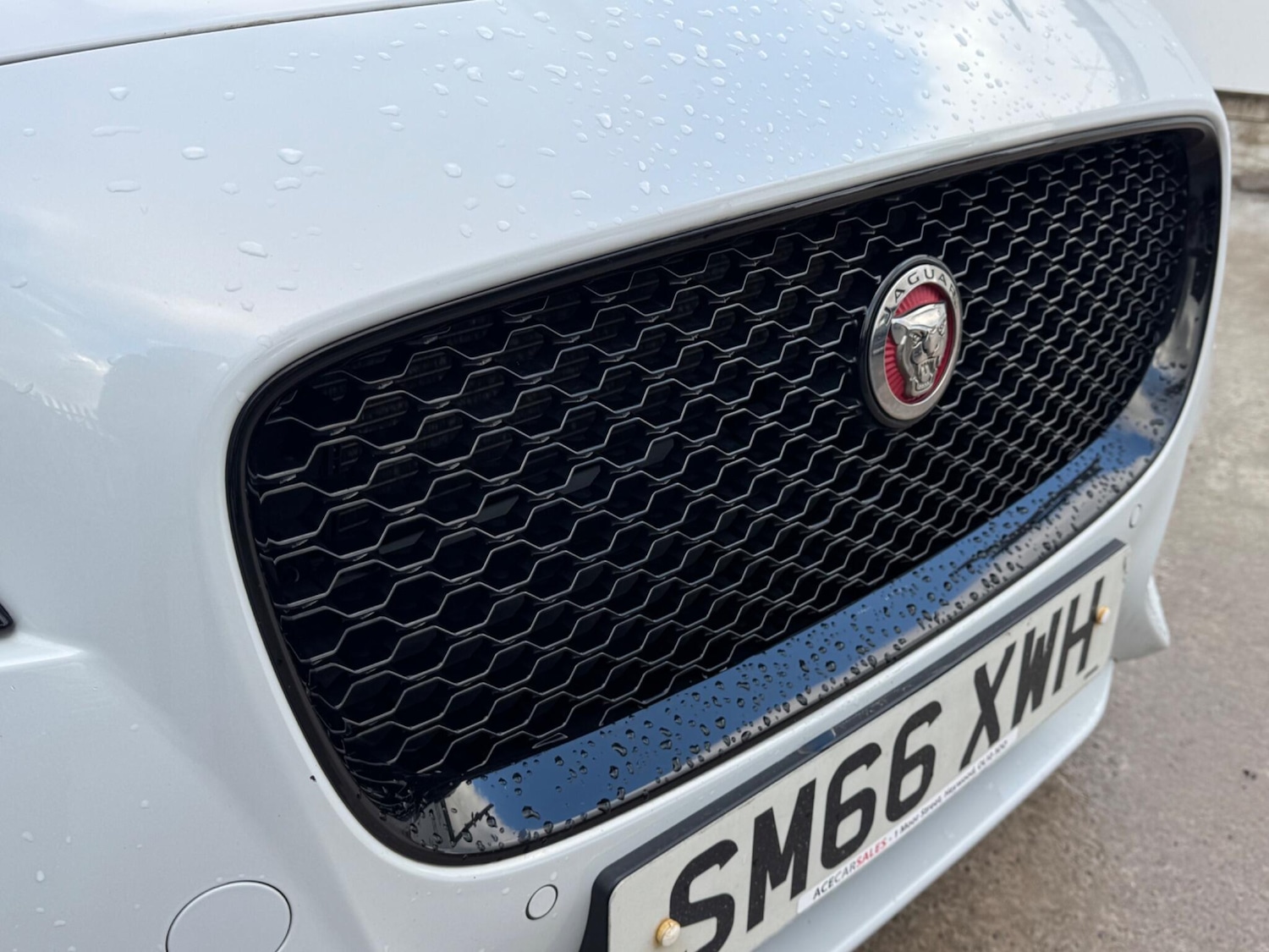 Used Jaguar XF 2017 for sale - 76925917: Photo 71