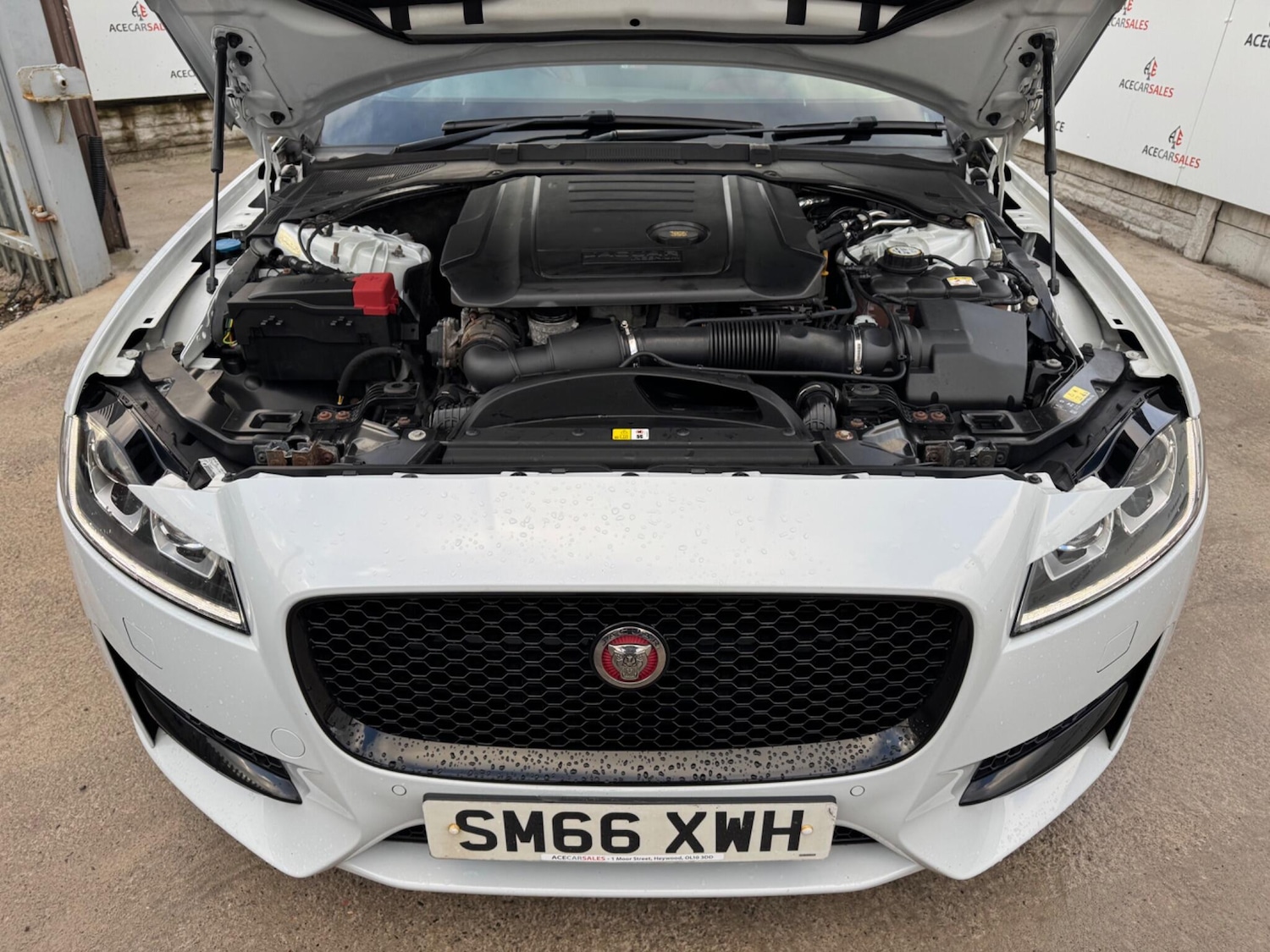 Used Jaguar XF 2017 for sale - 76925917: Photo 76