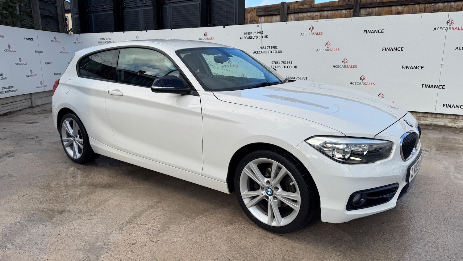 Used BMW 1 Series 2015 for sale - 76398593: Photo 2