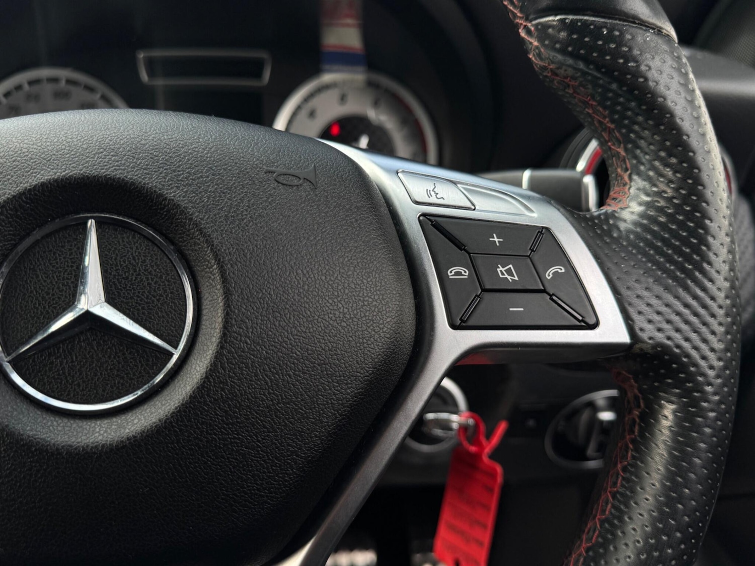 Used Mercedes-Benz A-Class 2014 for sale - 78034346: Photo 32