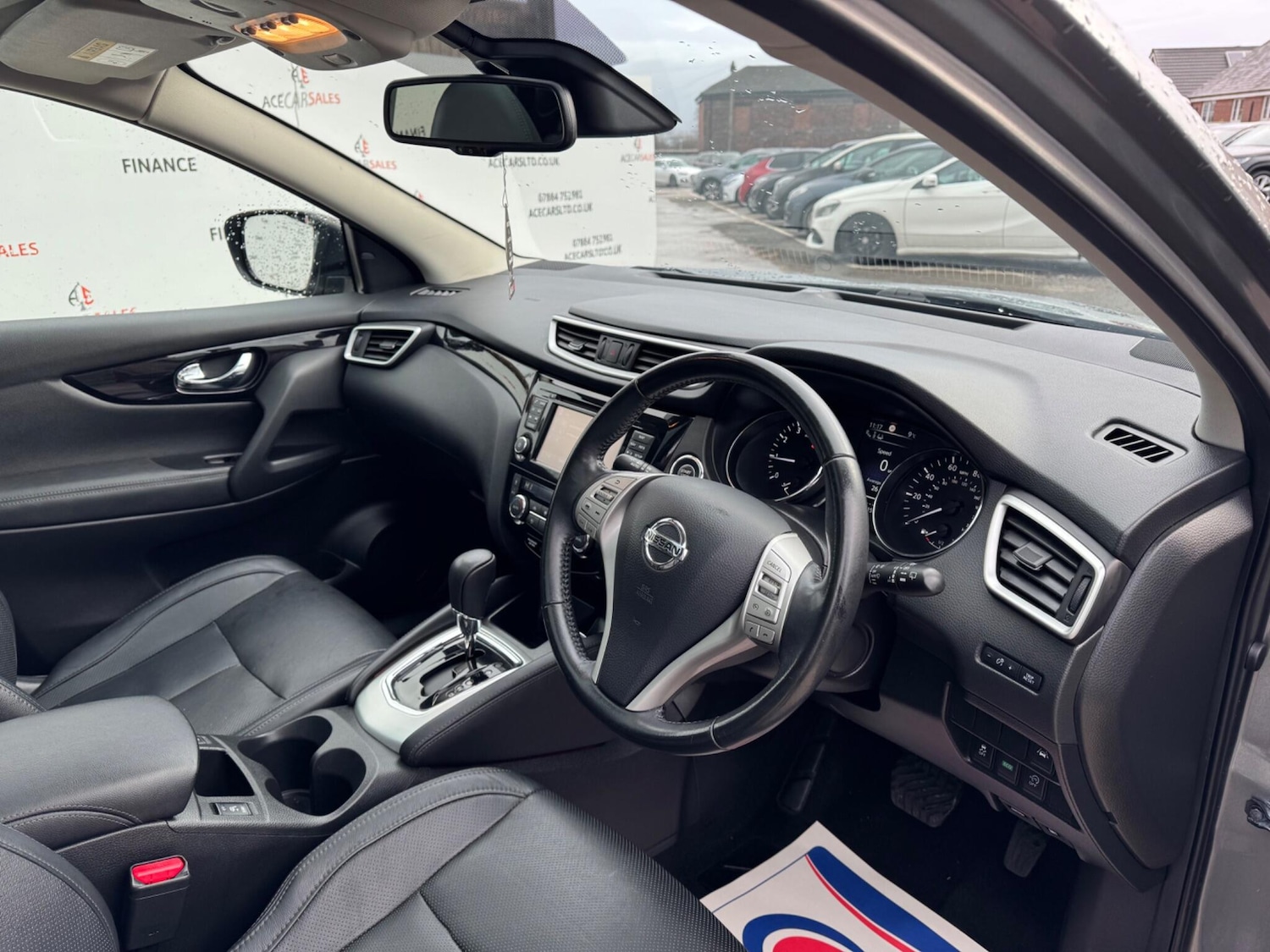 Used Nissan Qashqai 2017 for sale - 77175507: Photo 10