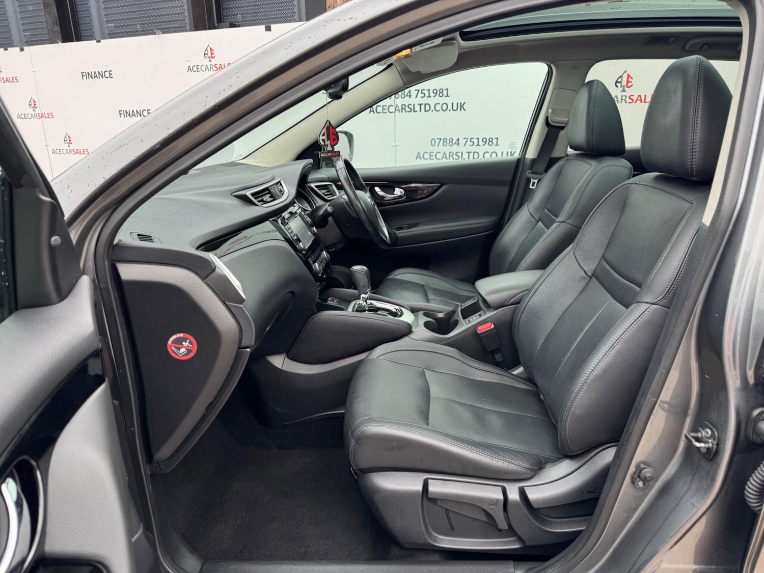 Used Nissan Qashqai 2017 for sale - 77175507: Photo 18