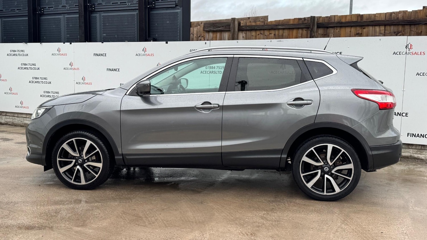 Used Nissan Qashqai 2017 for sale - 77175507: Photo 5