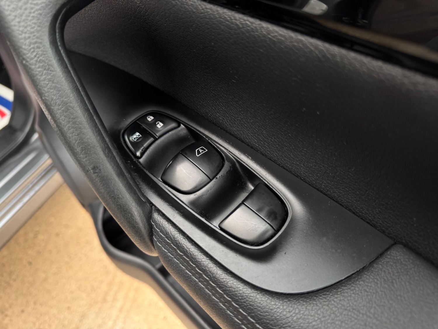 Used Nissan Qashqai 2017 for sale - 77175507: Photo 65