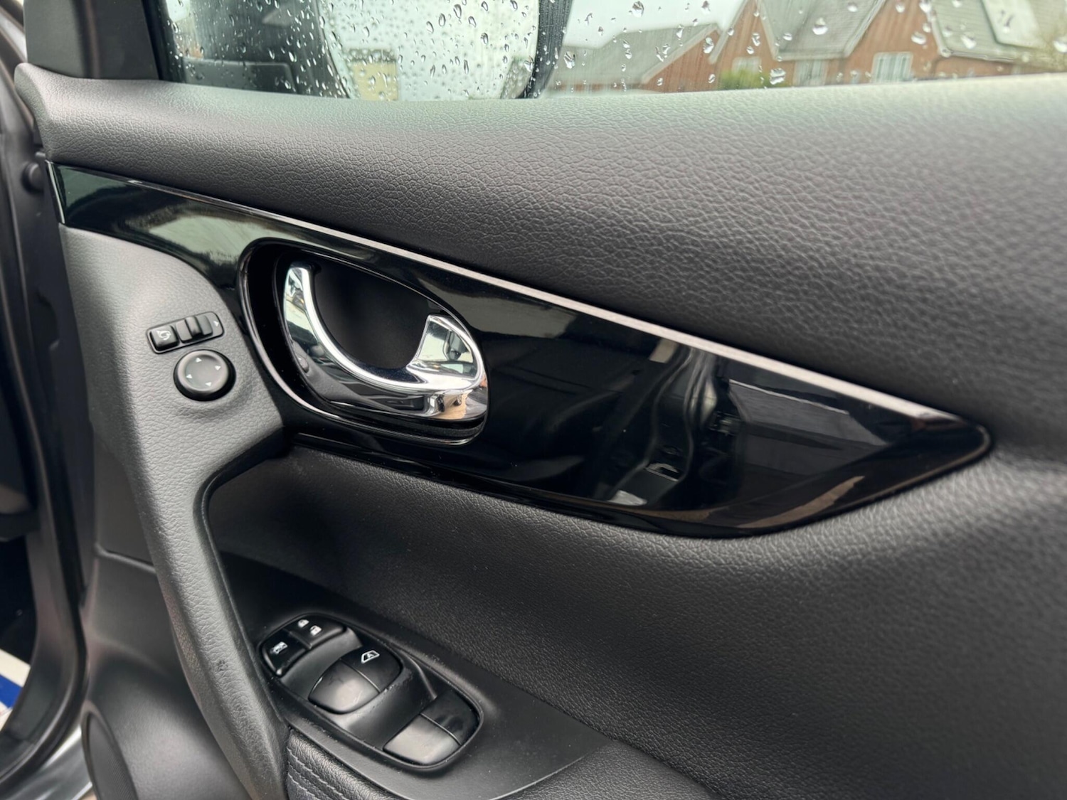 Used Nissan Qashqai 2017 for sale - 77175507: Photo 69