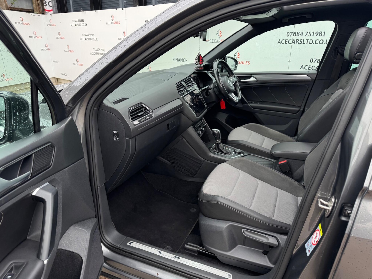 Used Volkswagen Tiguan 2017 for sale - 77237577: Photo 17