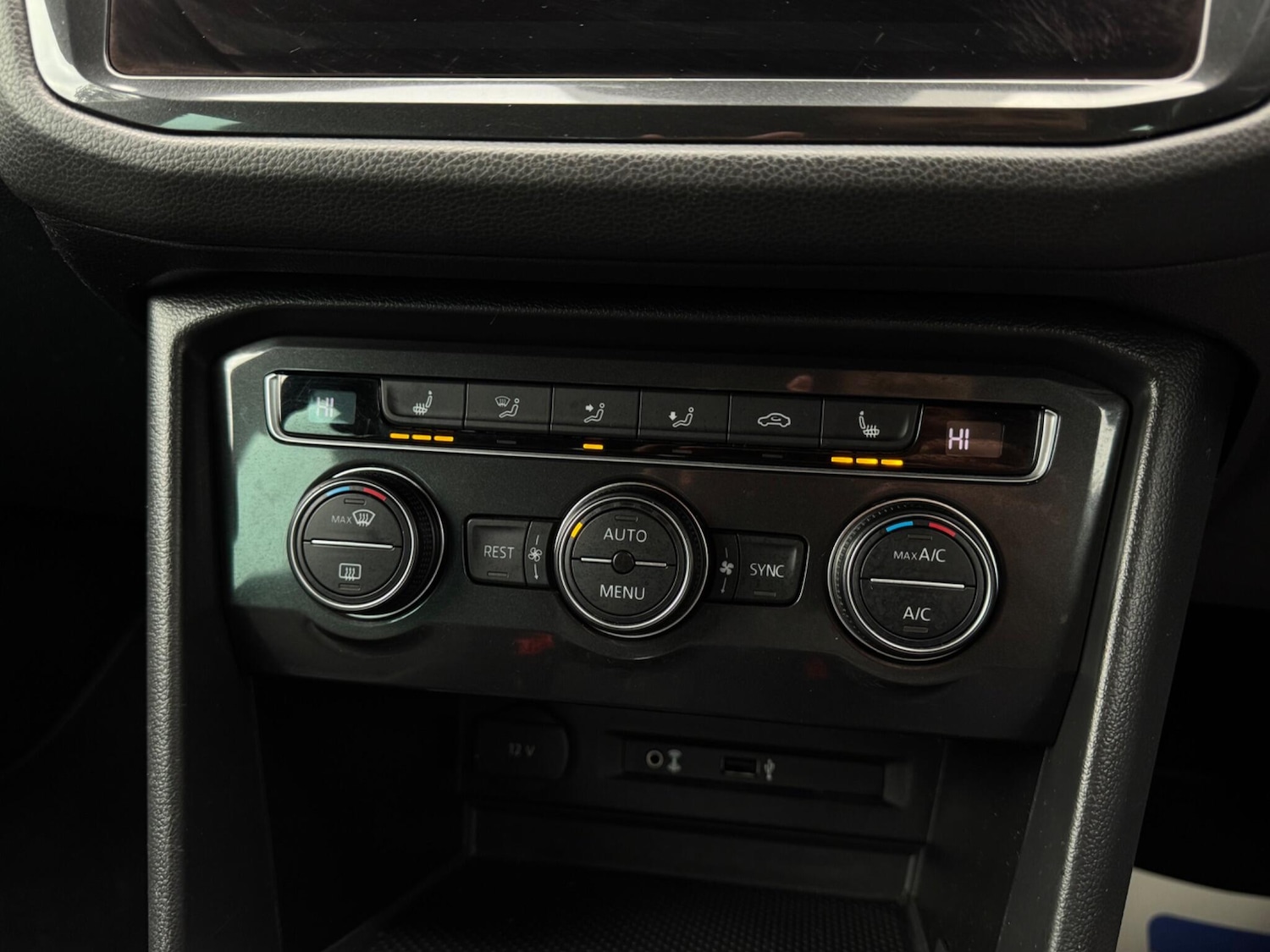 Used Volkswagen Tiguan 2017 for sale - 77237577: Photo 25