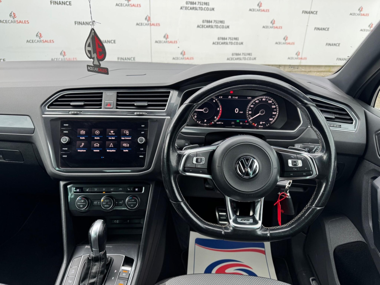 Used Volkswagen Tiguan 2017 for sale - 77237577: Photo 37