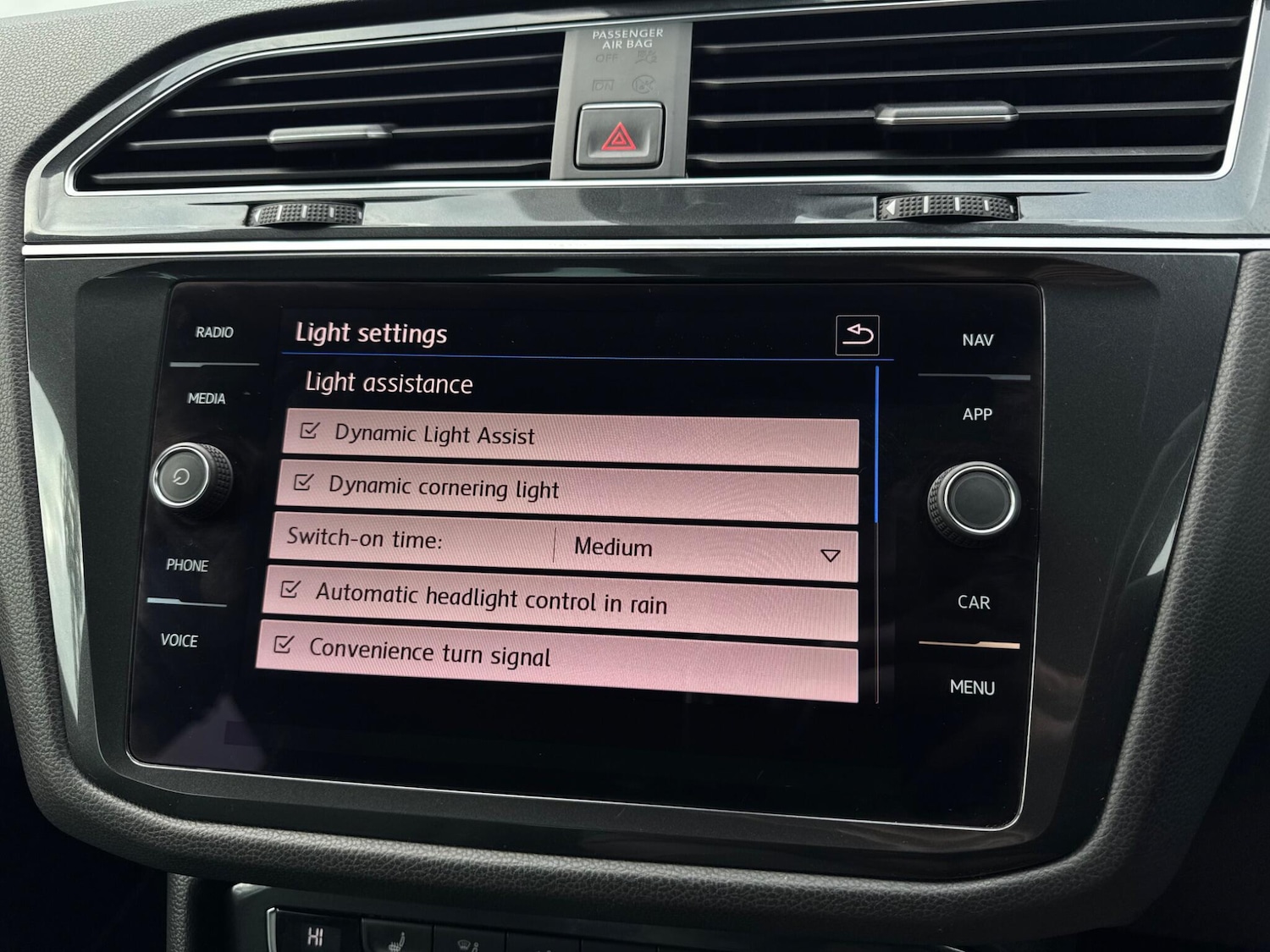 Used Volkswagen Tiguan 2017 for sale - 77237577: Photo 51