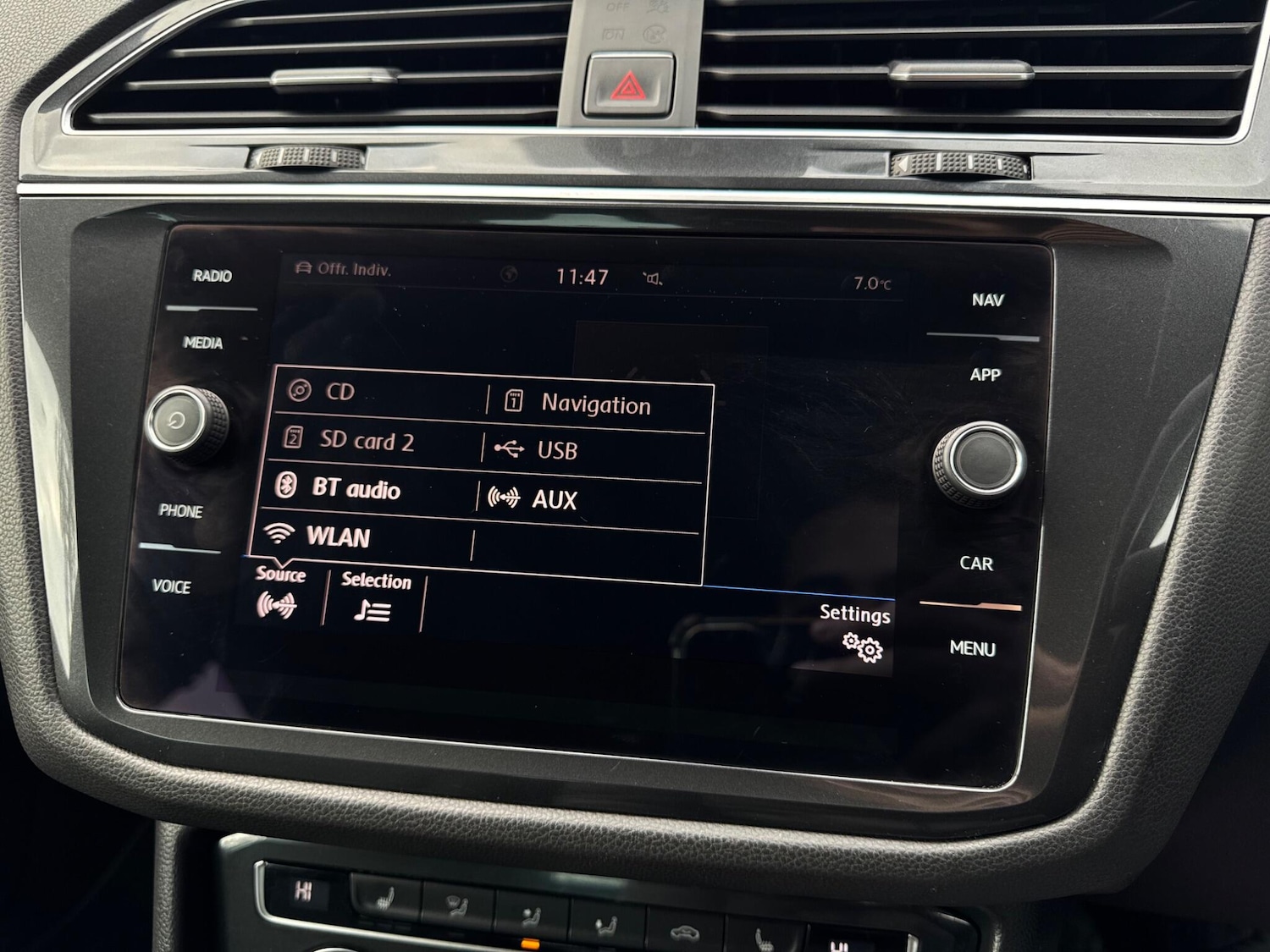 Used Volkswagen Tiguan 2017 for sale - 77237577: Photo 61