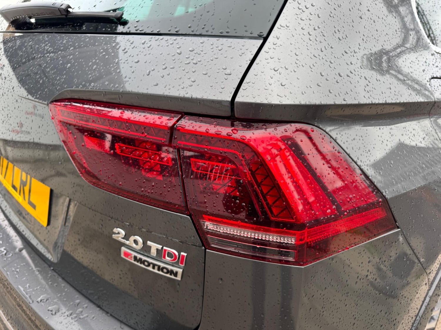 Used Volkswagen Tiguan 2017 for sale - 77237577: Photo 95