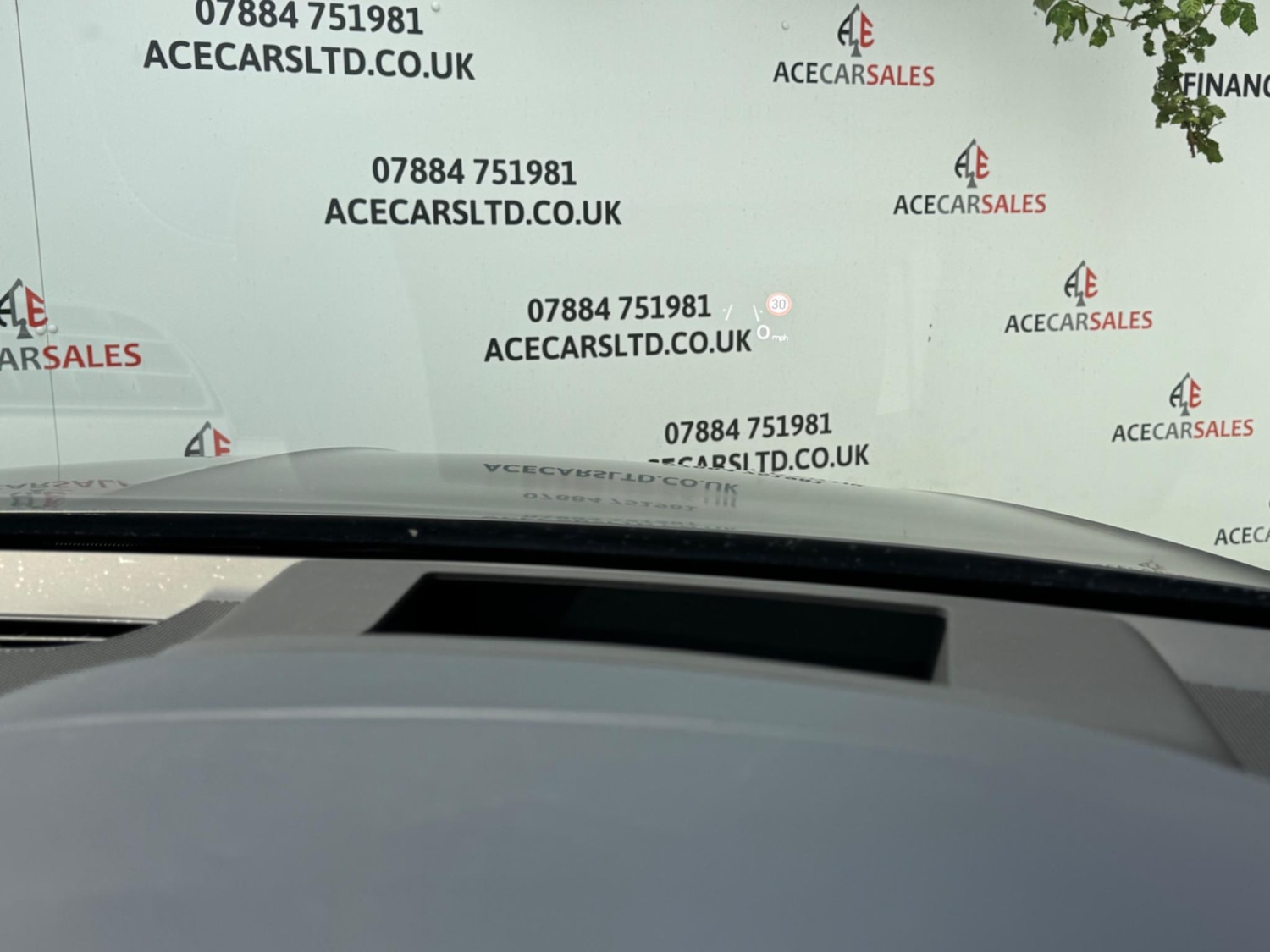 Used Bentley Bentayga 2017 for sale - 76537940: Photo 22