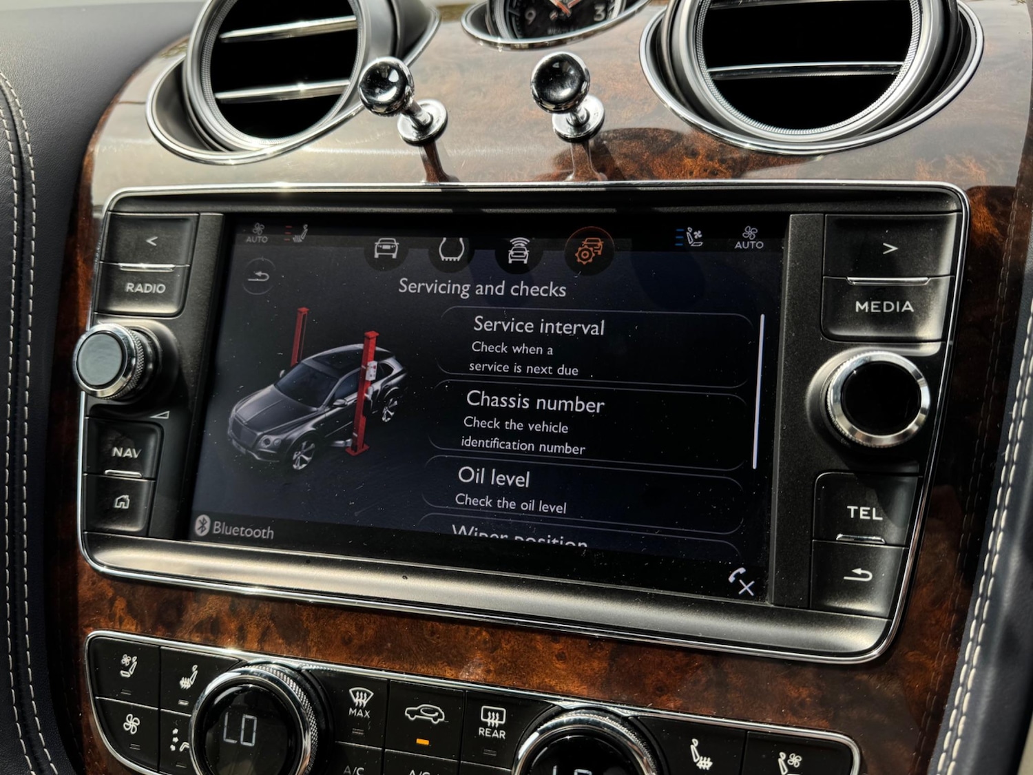 Used Bentley Bentayga 2017 for sale - 76537940: Photo 41