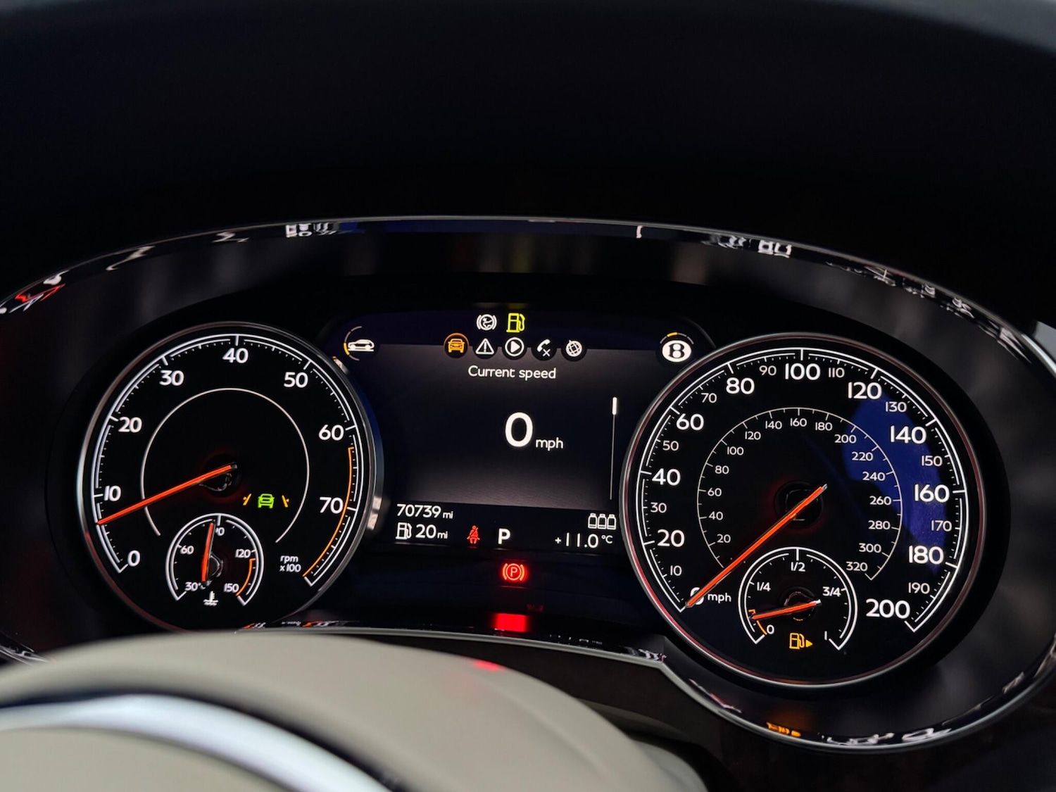 Used Bentley Bentayga 2017 for sale - 76537940: Photo 52