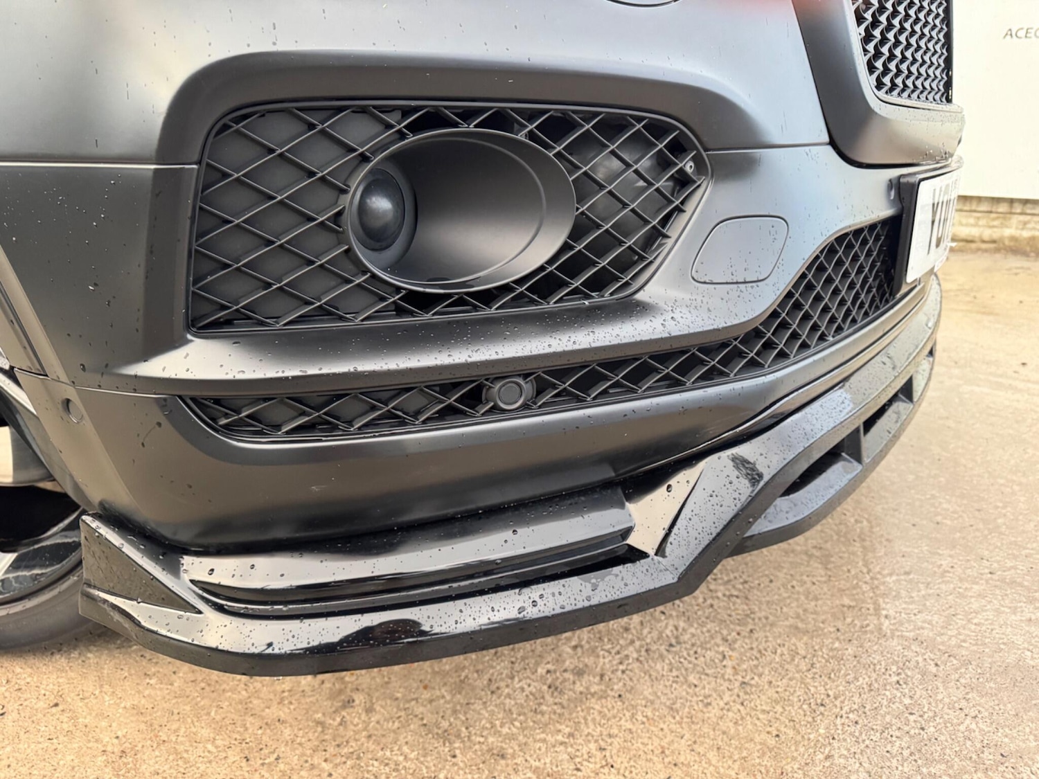 Used Bentley Bentayga 2017 for sale - 76537940: Photo 94