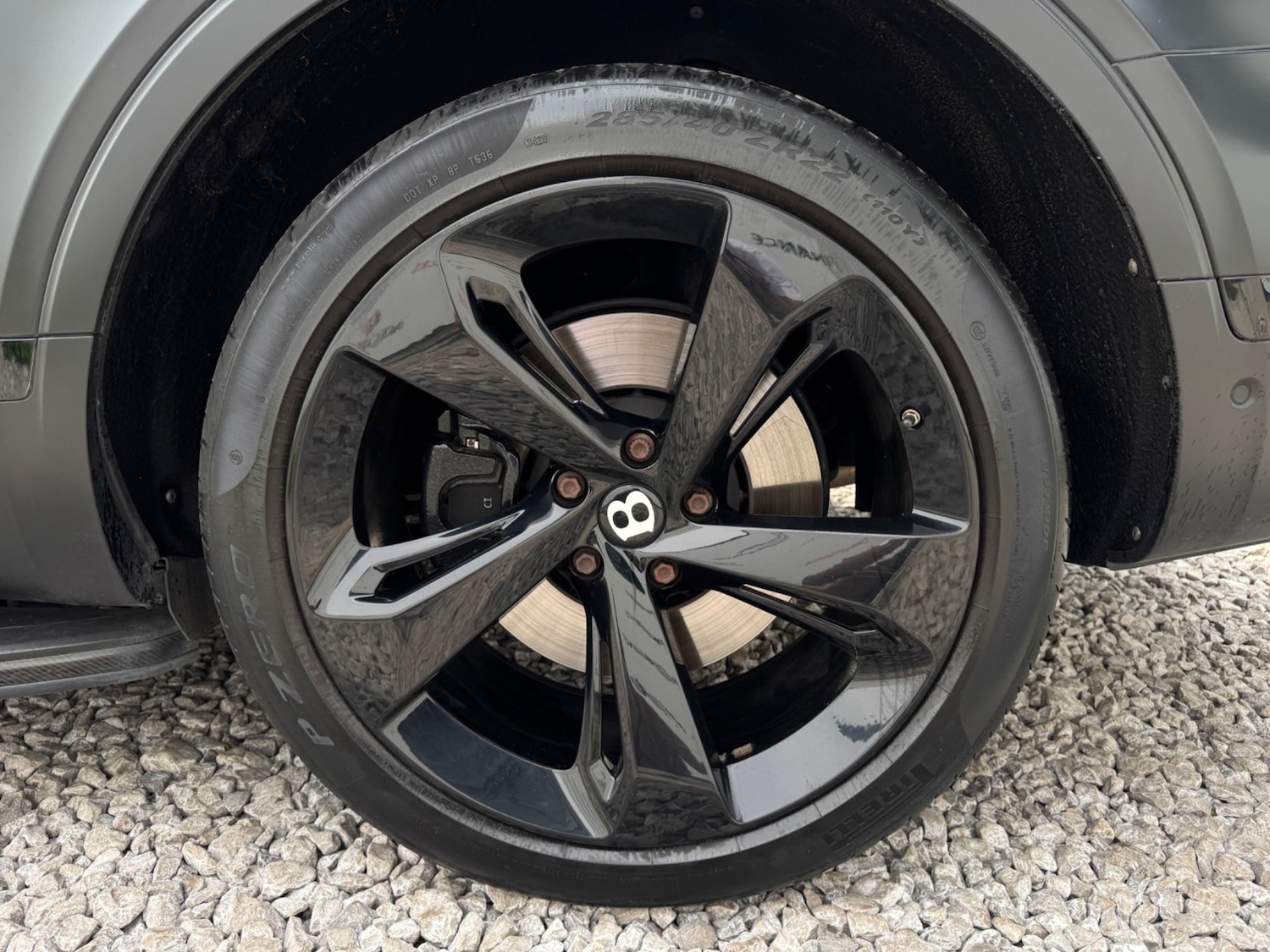 Used Bentley Bentayga 2017 for sale - 76537940: Photo 96