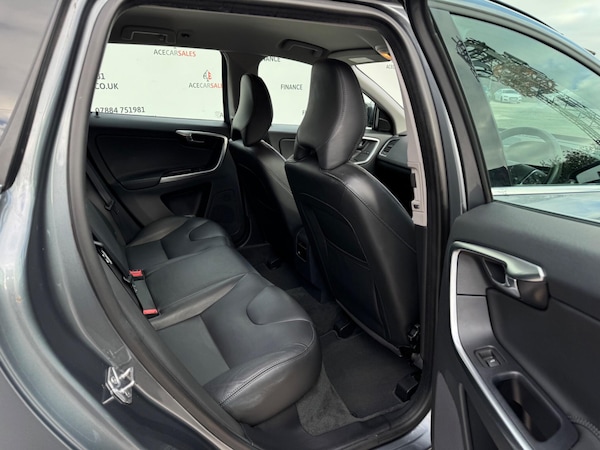 Used Volvo XC60 2017 for sale - 76284414: Photo 13