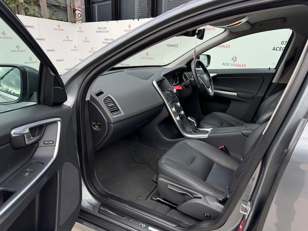 Used Volvo XC60 2017 for sale - 76284414: Photo 17