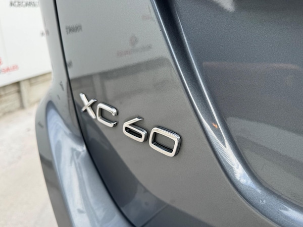 Used Volvo XC60 2017 for sale - 76284414: Photo 55