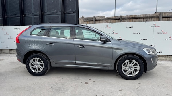 Used Volvo XC60 2017 for sale - 76284414: Photo 9