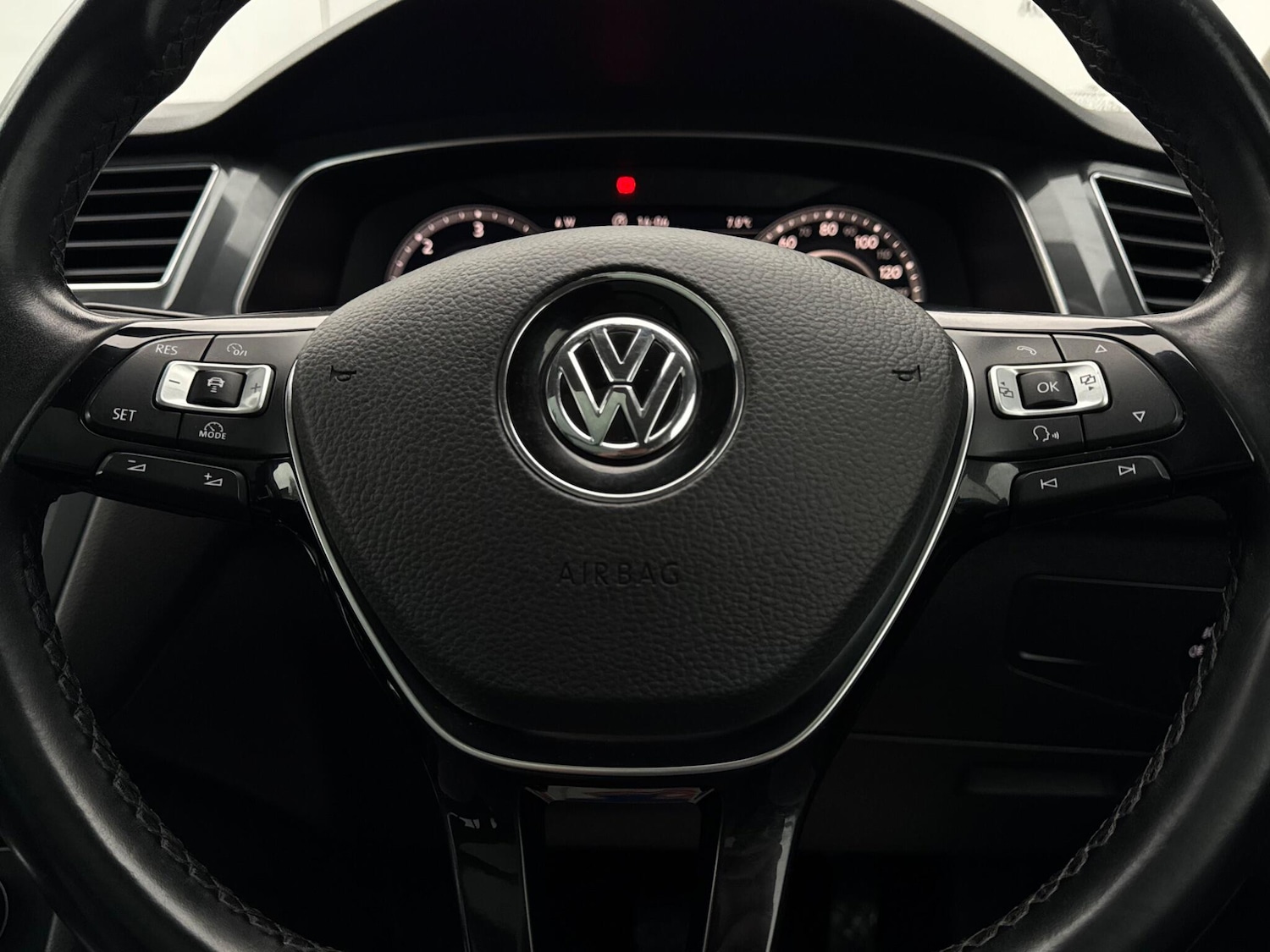 Used Volkswagen Tiguan Allspace 2018 for sale - 77291264: Photo 35