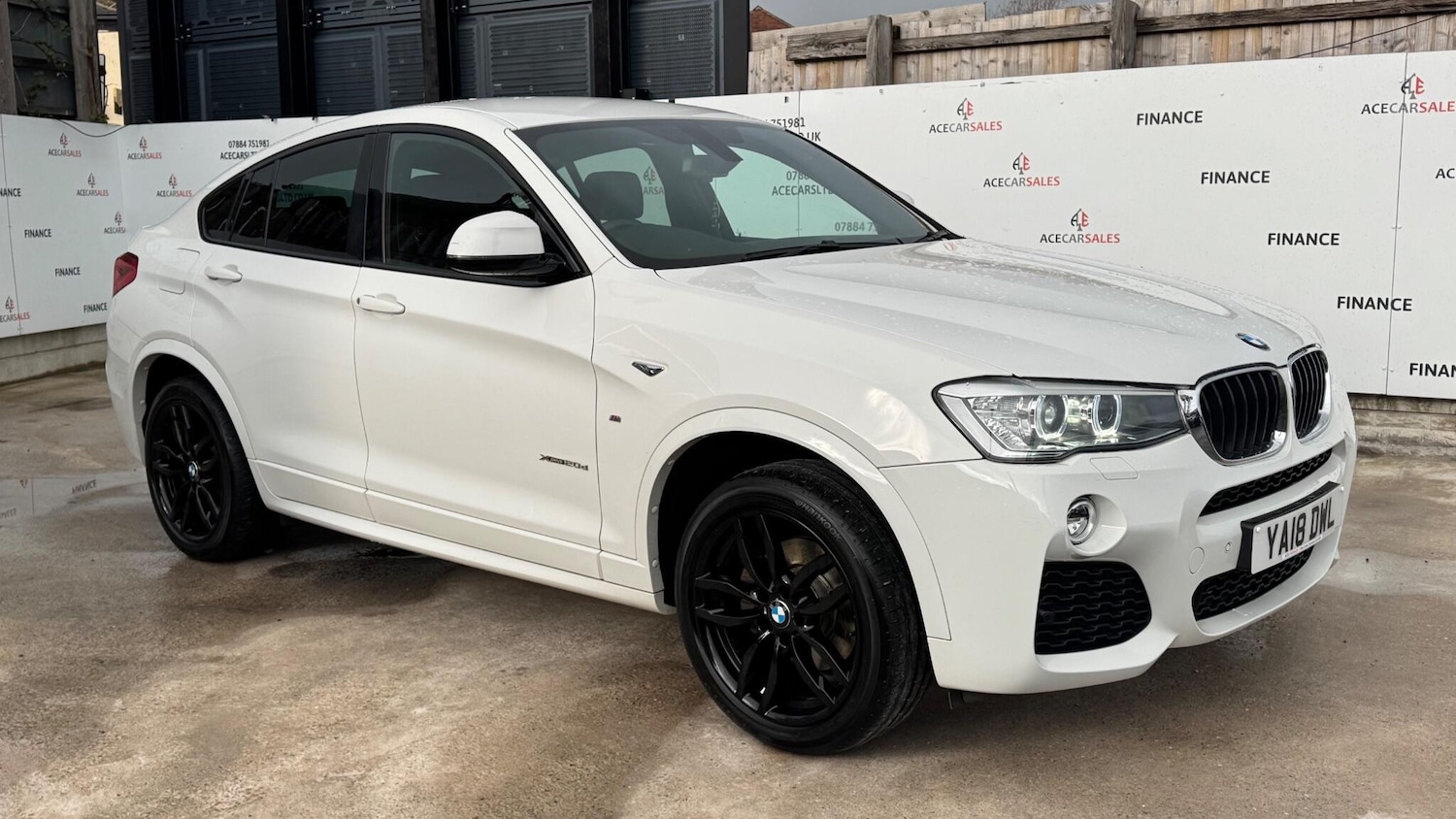 Used BMW X4 2018 for sale - 78019903: Photo 2