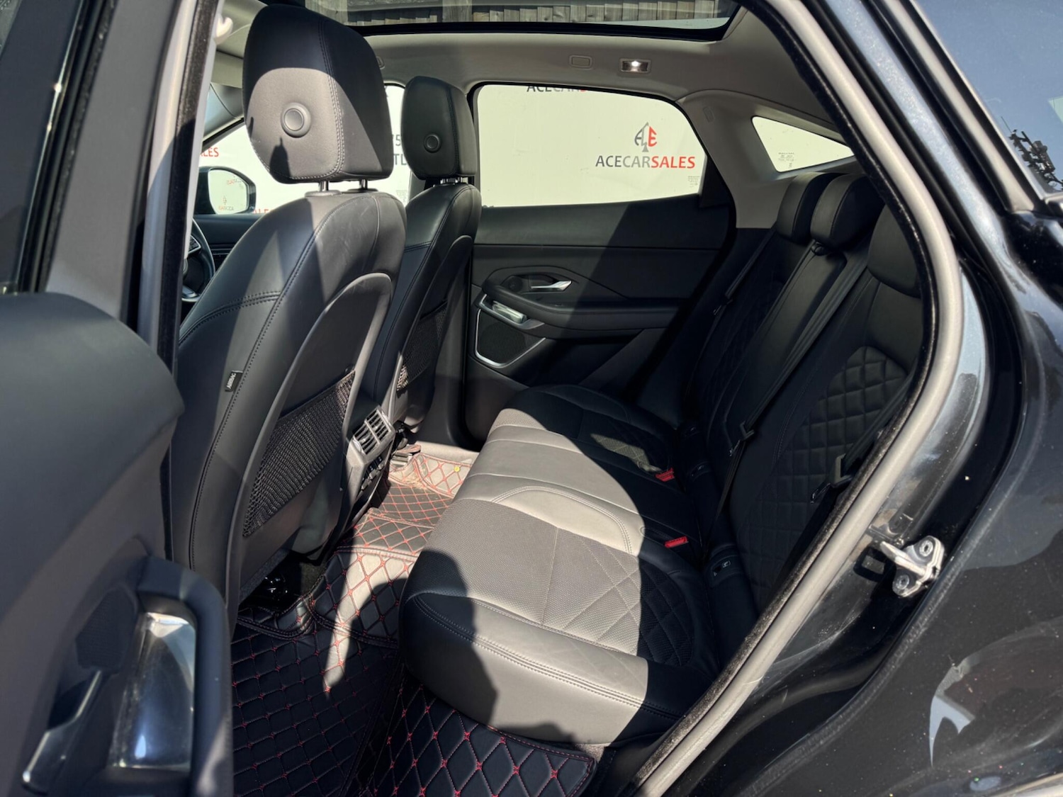 Used Jaguar E-Pace 2018 for sale - 77957751: Photo 13