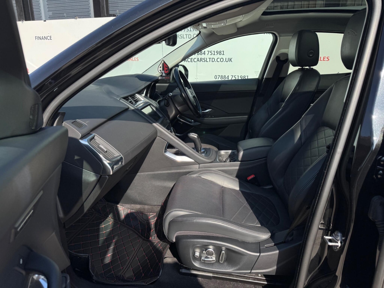 Used Jaguar E-Pace 2018 for sale - 77957751: Photo 15