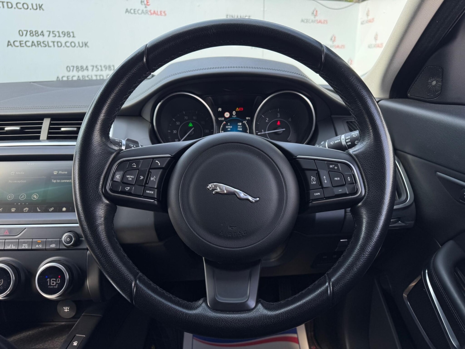 Used Jaguar E-Pace 2018 for sale - 77957751: Photo 27