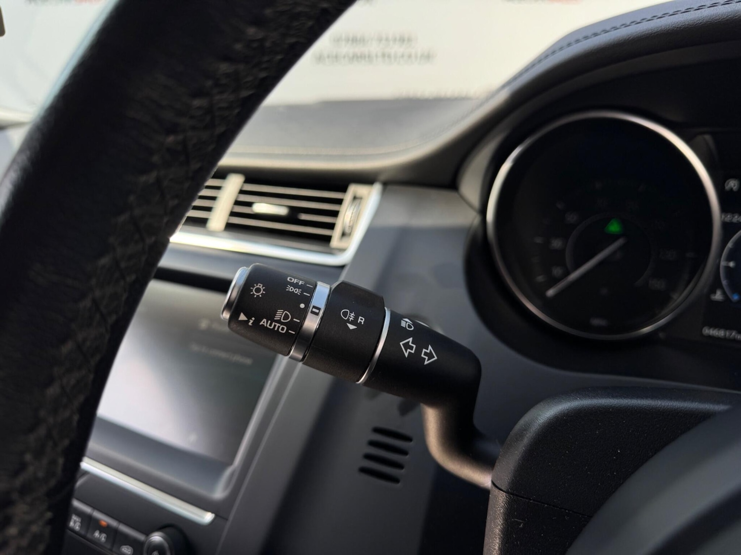 Used Jaguar E-Pace 2018 for sale - 77957751: Photo 28