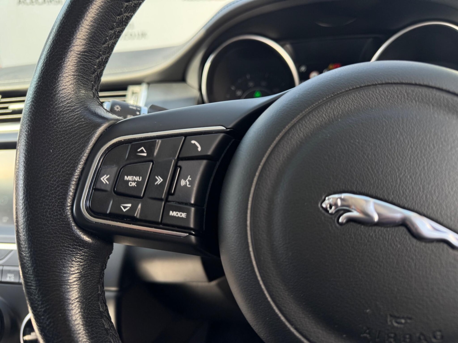 Used Jaguar E-Pace 2018 for sale - 77957751: Photo 29