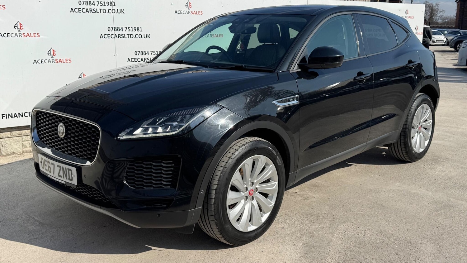 Used Jaguar E-Pace 2018 for sale - 77957751: Photo 4