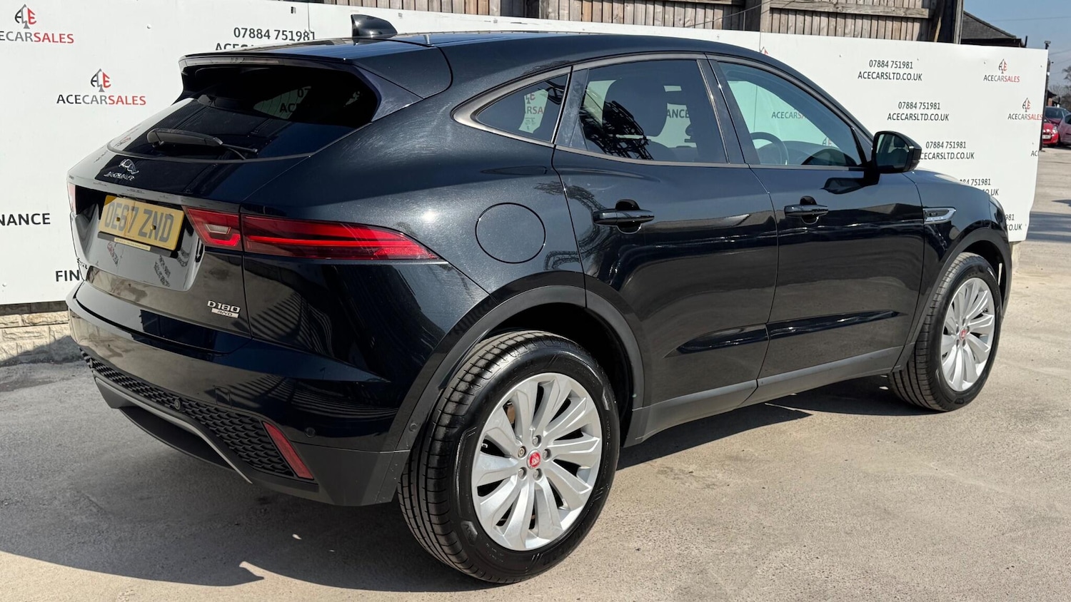 Used Jaguar E-Pace 2018 for sale - 77957751: Photo 8
