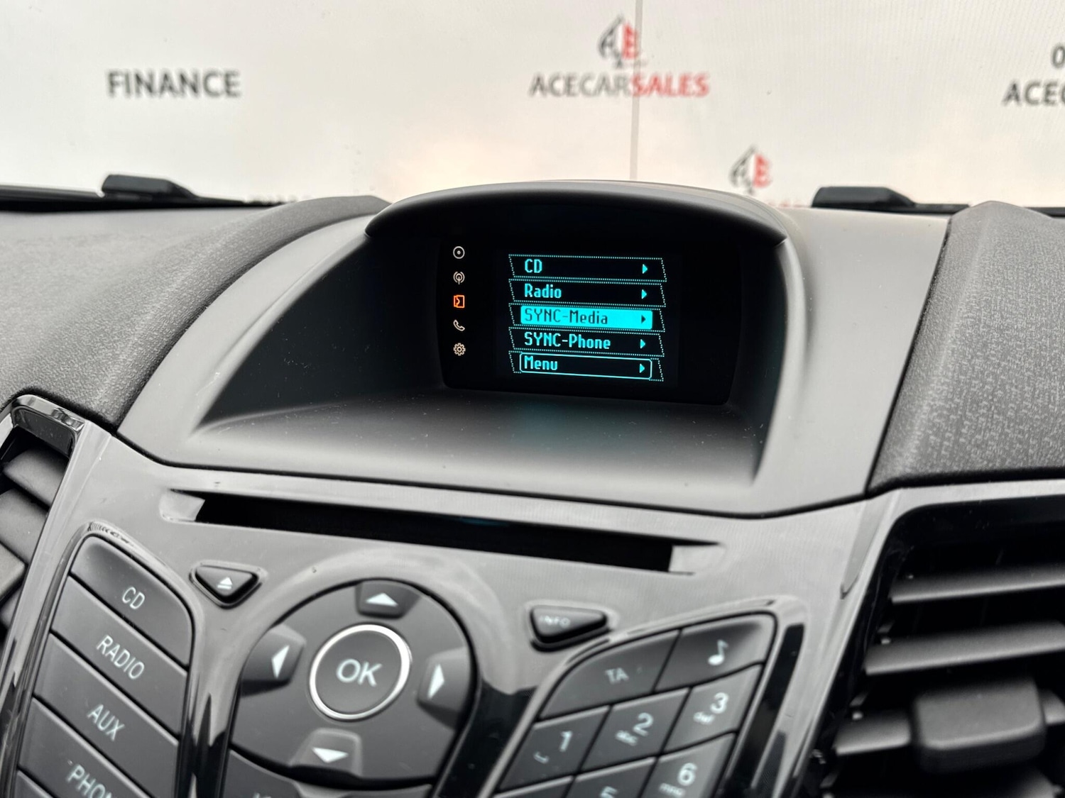 Used Ford Fiesta for sale - 76886653: Photo 31