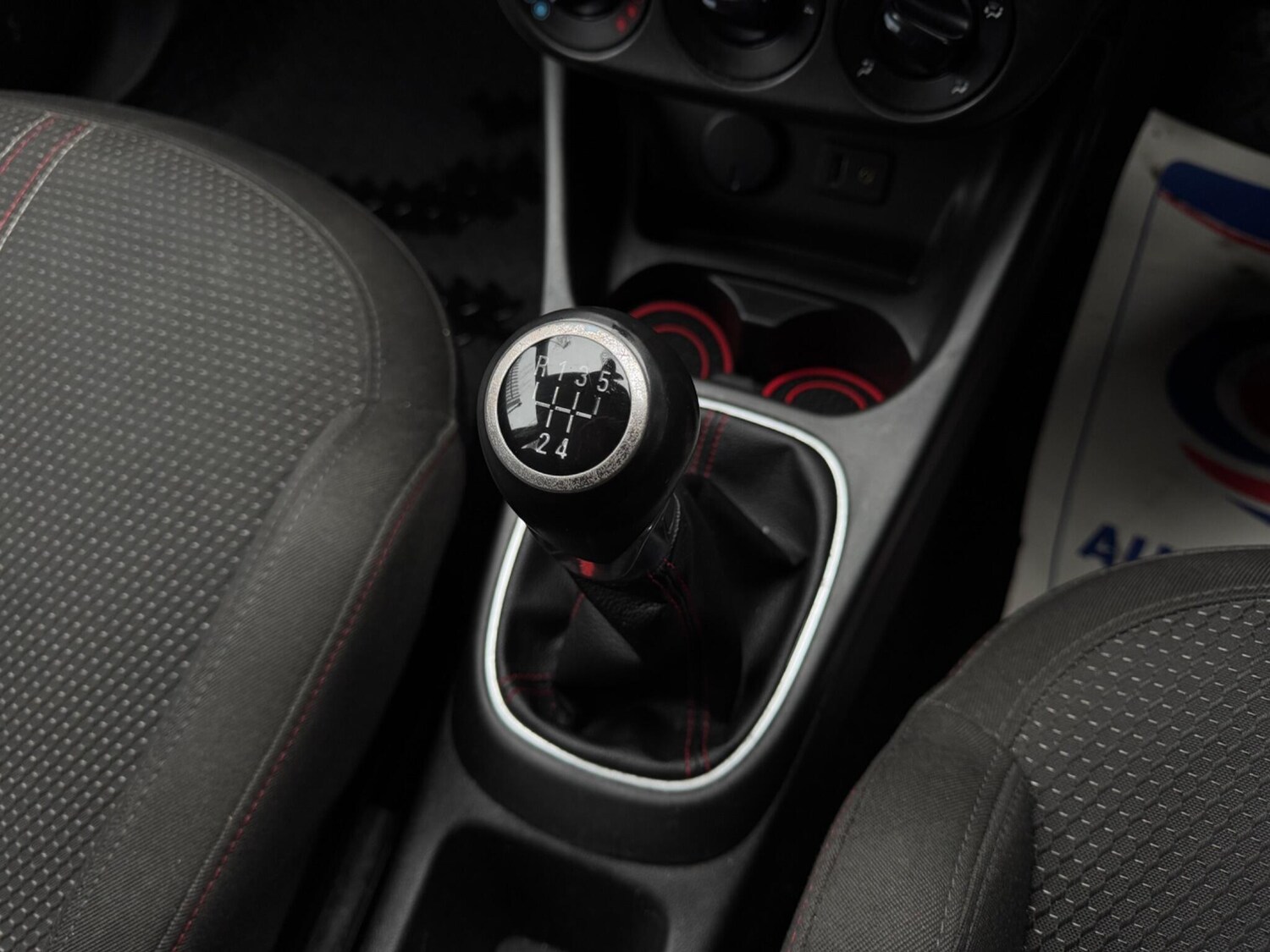 Used Vauxhall Corsa 2015 for sale - 77908992: Photo 25