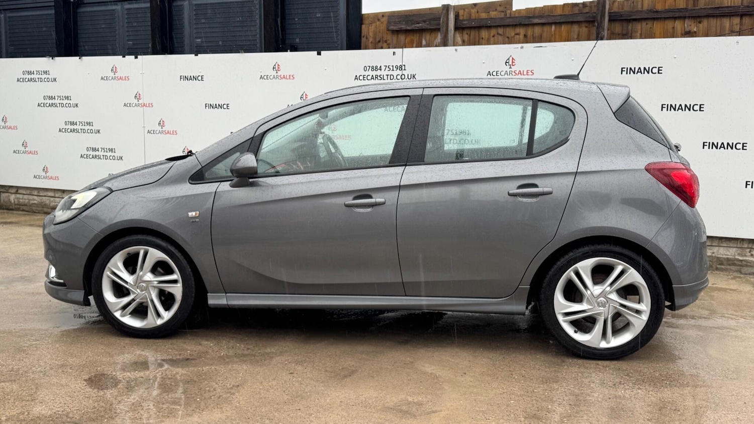 Used Vauxhall Corsa 2015 for sale - 77908992: Photo 5